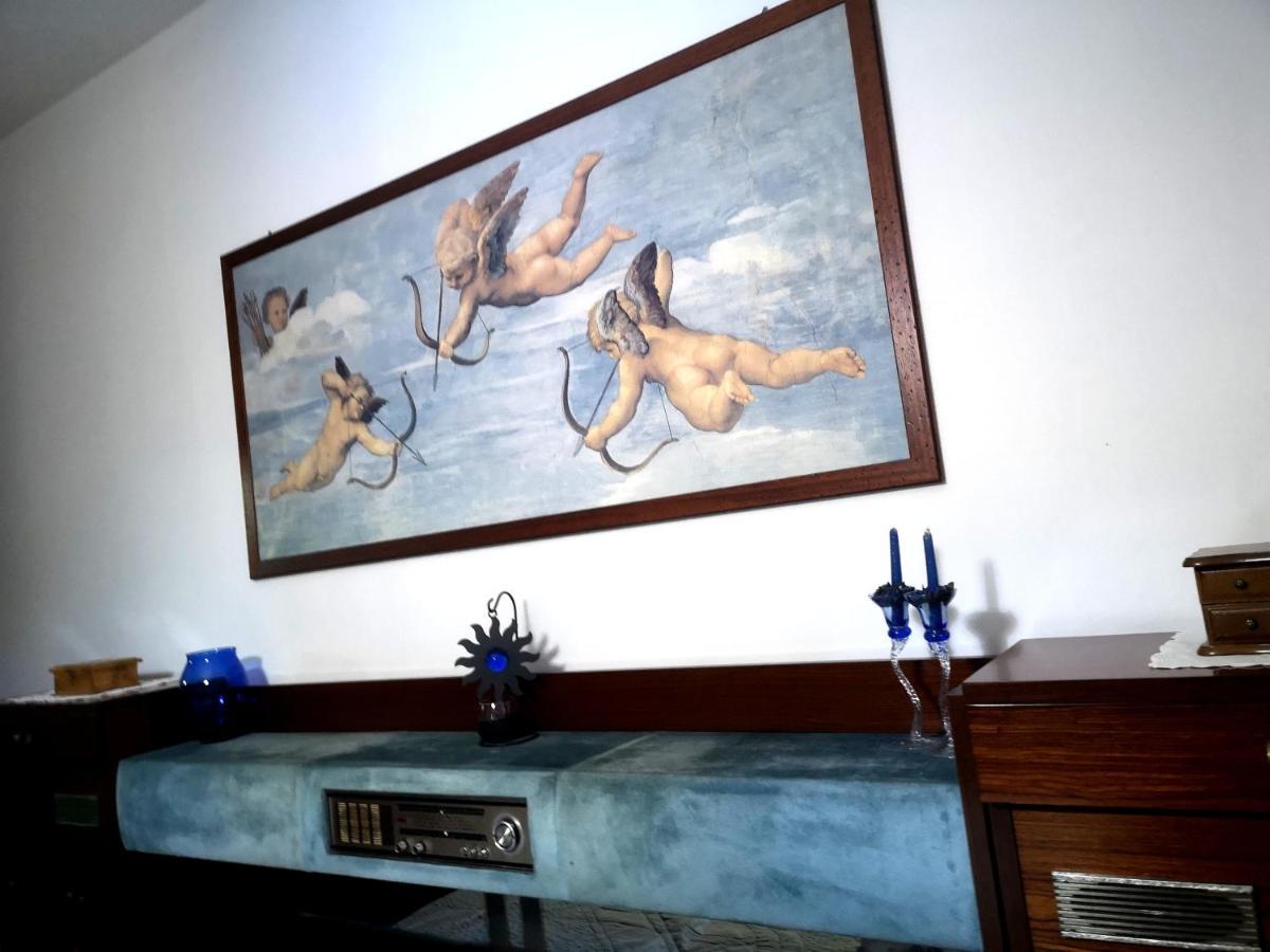 Assueli B&B อัสเซมินิ ภายนอก รูปภาพ